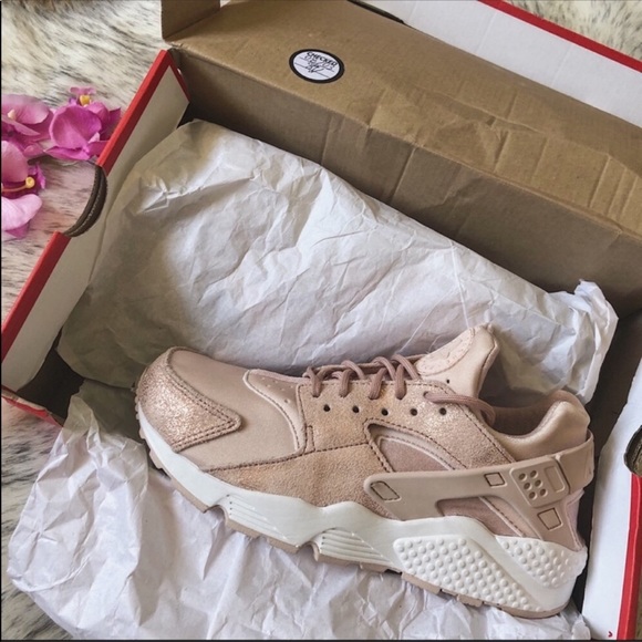 ‼️sold‼️Rare Nike Huarache Run Rose Gold 9W - Picture 8 of 8